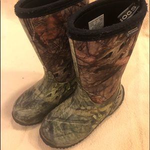 BOGS BOOTS